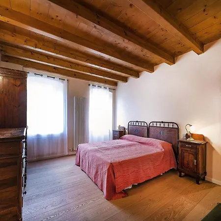Apartment Dimora Borgo Gaon - Casa Elios Con Wi-fi E 3 Bagni Caprino Veronese