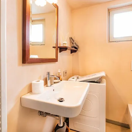 Dimora Borgo Gaon - Casa Elios Con Wi-fi E 3 Bagni * Caprino Veronese